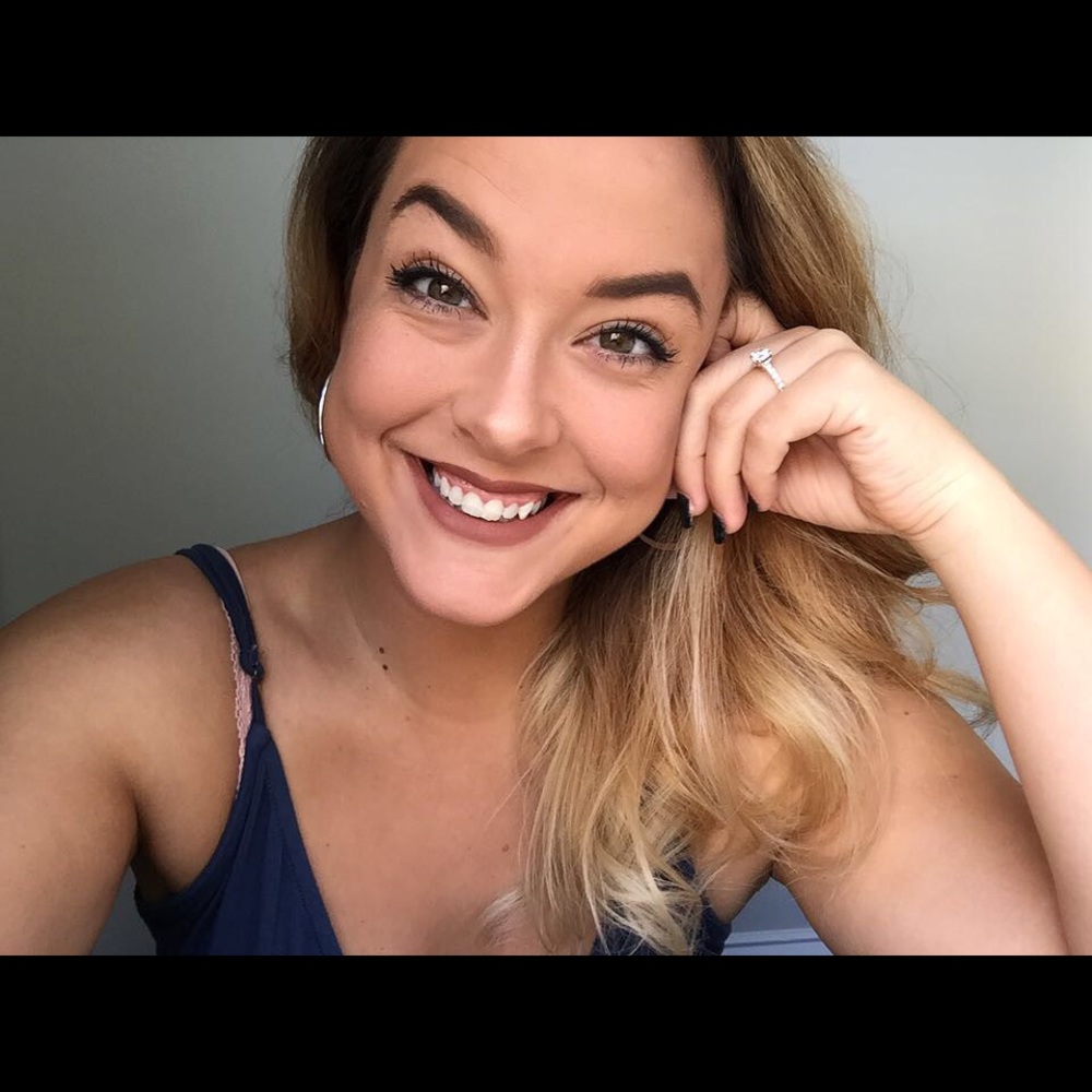 Meet your Posher, Lauren